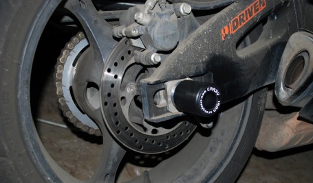 Слайдеры CRAZY IRON в ось заднего колеса SUZUKI GSXR1000 `09-`11  в интернет Магазине Аллигатор Красноярск