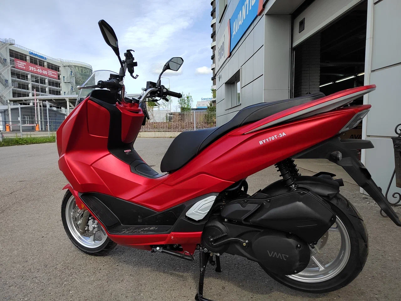Скутер VMC (VENTO) PCX (replica Honda PCX) сигнализация (RED)  с ЭПТС в интернет Магазине Аллигатор Красноярск