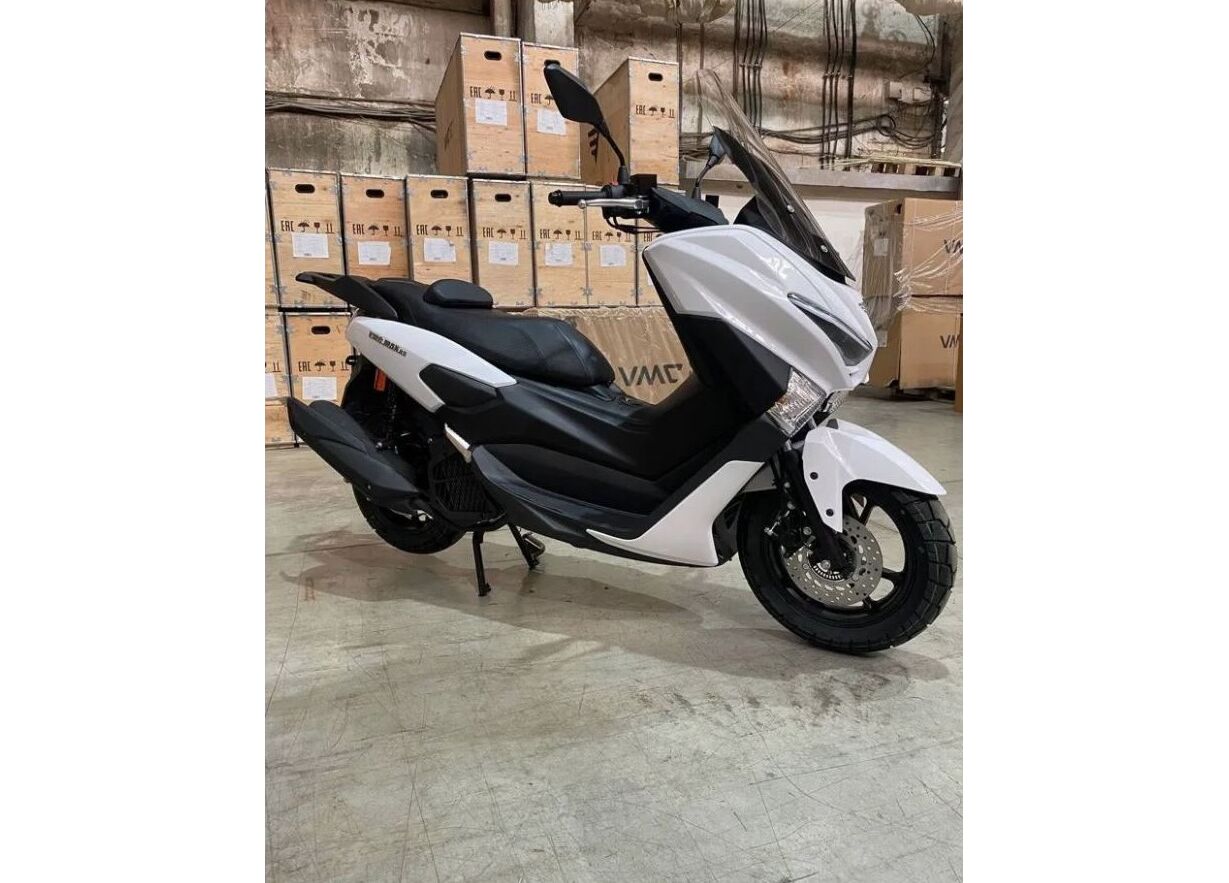 Скутер VMC MAX RS (150) Matt White / Matt Black в интернет Магазине Аллигатор Красноярск