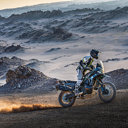 Новые модели CFMOTO 1000МТ-Х Sport и Touring (ABS)